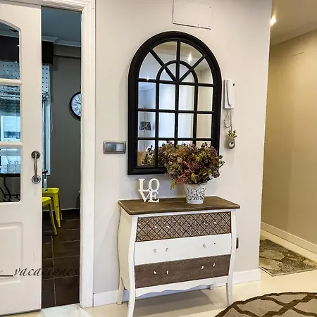 Acogedor Piso Familiar Travesia アパート *